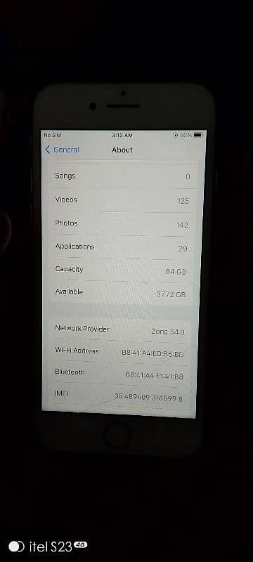 iPhone 8 (64gb) all ok glass break hai  non pta 5