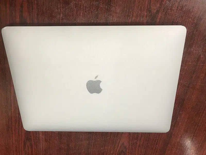 MacBook pro 0