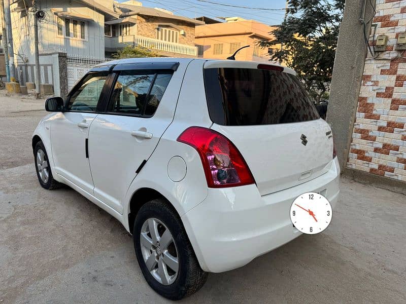 Suzuki Swift 2014 Dlx 6