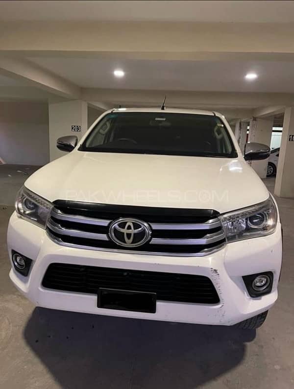 Toyota Hilux Revo v Automatic 2.8 2019 0