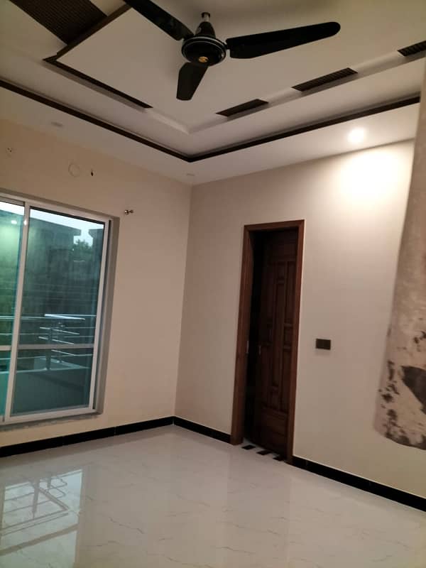 10 marla house is available for rent in wapda town lahore 9