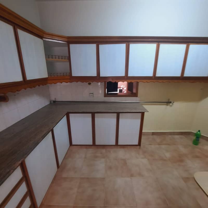 10 Marla 4 Beds Tv Lounge Drawing Room Dining Room Store Kitchen Spanish Tiled Marble Flooring Tiled Bath Kitchen Near McDonald's Park Ideal Location for Rent DHA Phase 3 10