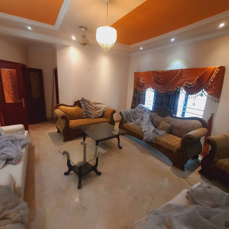 1 Kanal Lower Portion With Basement 5 Beds 2 Tv Lounge Drawing Room Dining Room 3 Kitchen 8 Bathroom Fully Furnished Store Servant Quarter Ideal Location Dha Phase 5 Nearby Wateen Chok 0