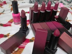 it's a new lipstick 4 pic's bay 4 get 1 pink nail polish free