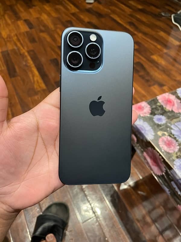 IPHONE 15 PRO MAX 256GB LLA 5