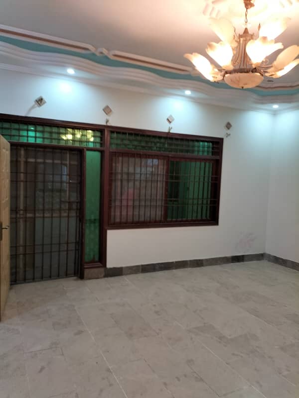 120 sq yards beutyfull portion for rent in Malik society 0