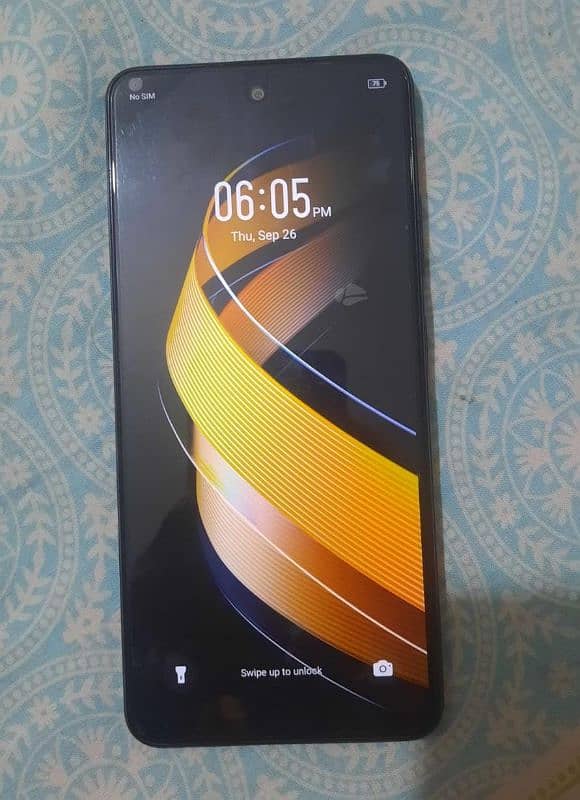 Infinix smart 8 pro 6 month warranty box nahi hy ram 8/128 0