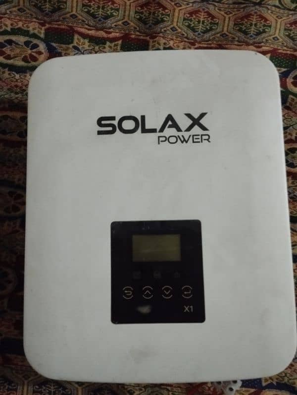 solax  5kw on grid inverter. . 1