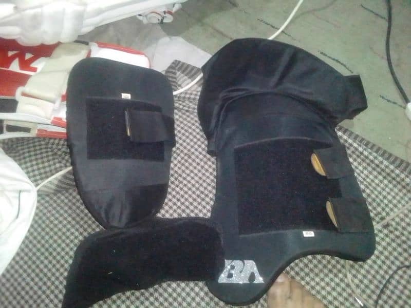 CA 15000 puls pro total  bat  pads gulevs haf Saman new haf used 16