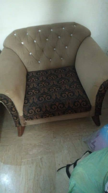 5 Seater Sofa Set 0