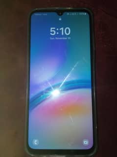 galaxy a05s 1 month bhu use nhi kia h box bhi he 4/128 final 33ooo