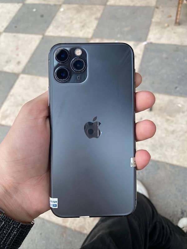 IPHONE 11 PRO 0