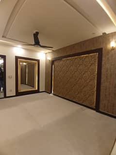 5 MARLA. TILD HOUSE FOR SALE IN JOHAR TOWN NEAR IMPOREM MALL