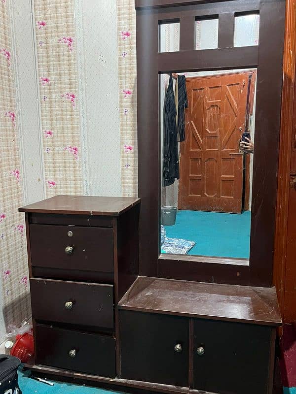 dressing table new condition for sale 1