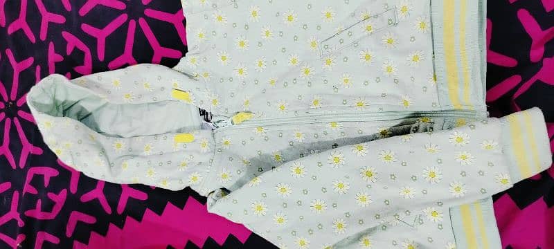 preloved uper for baby girl. hurry up and place urborder 0