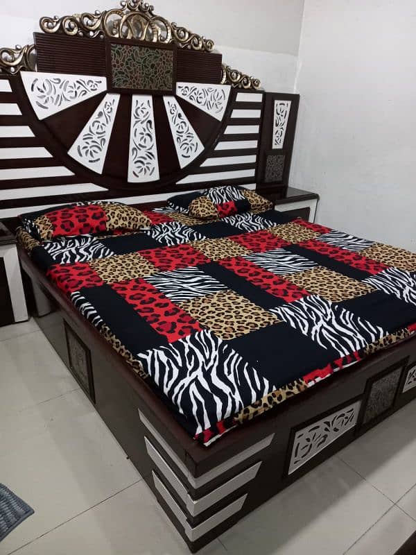 bed room set 4 piece with mattress urgent sale 1