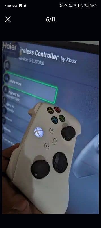 Xbox one s with series S controller 4