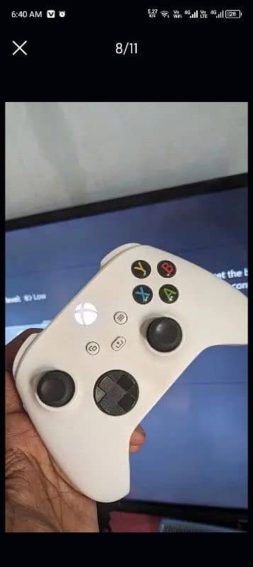 Xbox one s with series S controller 5