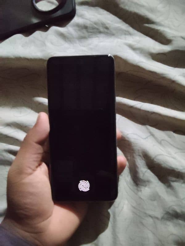 OPPO Reno 12f 4G 8/256 1 week used. 03217696224 fix price 1