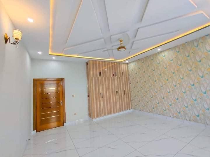 mumtaz city 10 marla house for sale 14