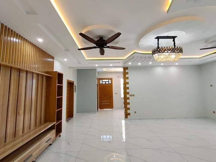 mumtaz city 10 marla house for sale 18