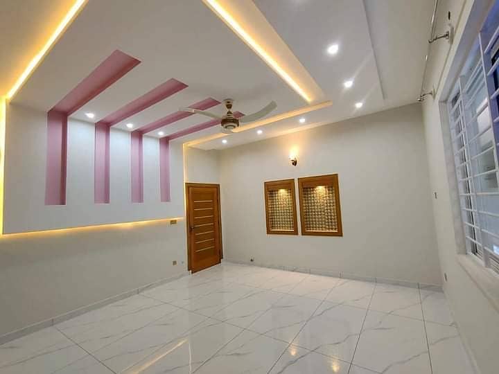 mumtaz city 10 marla house for sale 20