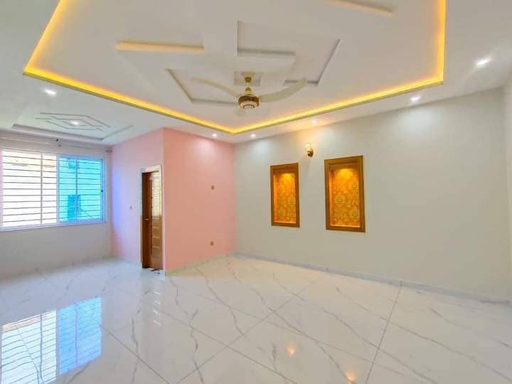 mumtaz city 10 marla house for sale 24