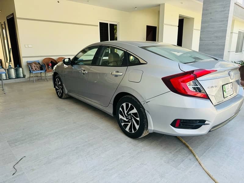 Honda Civic Oriel 2017 5