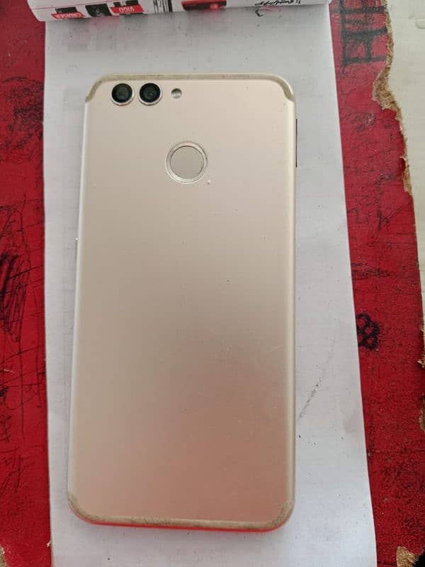 Huawei Nova 2 0