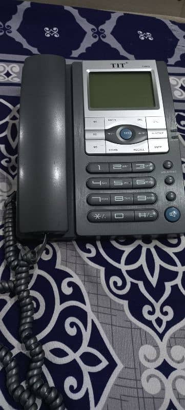 land line phone in very good condition 1