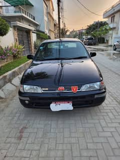 Toyota Corolla XE 2000 indus