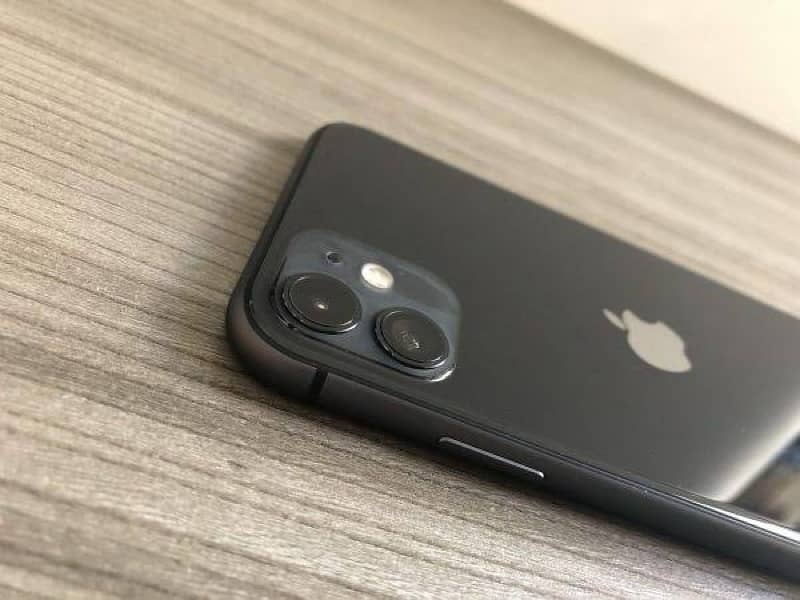 iPhone 11 PTA approved 0