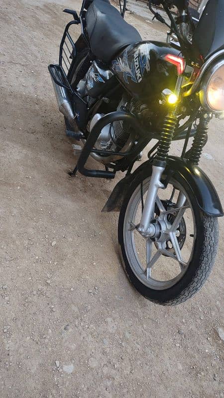 suzuki GS se 2018 3