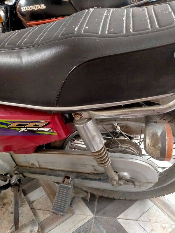 Honda Cg 125 for sale model 2017 registration 2018 2