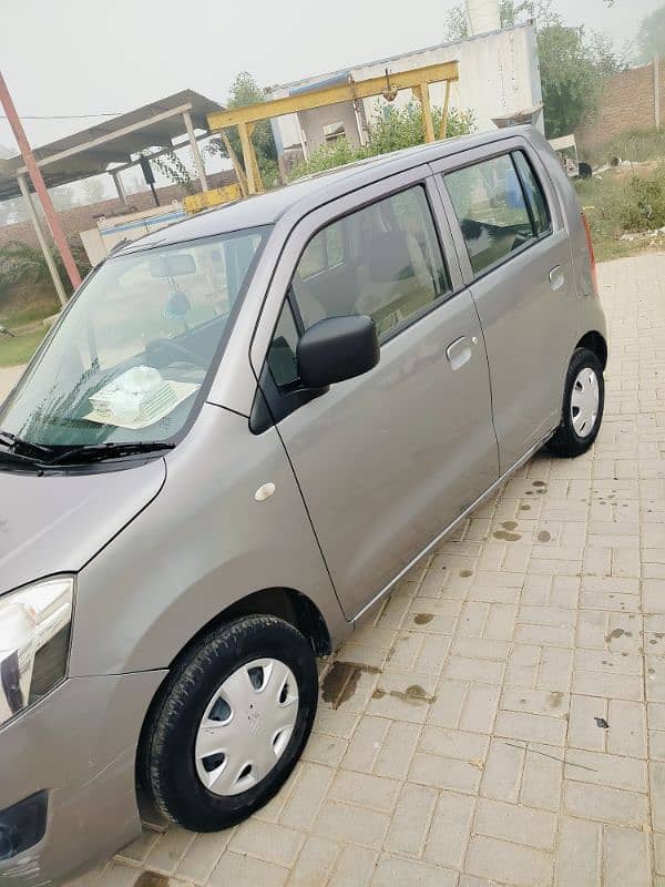 Suzuki Wagon R 2016 4