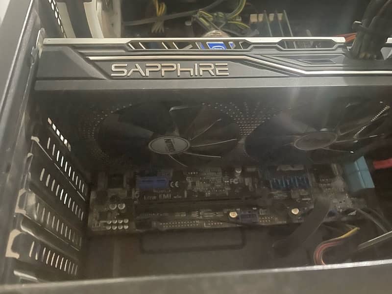 Rx 570 4gb 10/10 condition best for mid range gaming 1