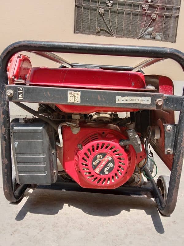 Loncin 3kv generator good condition petrol and gas working 1