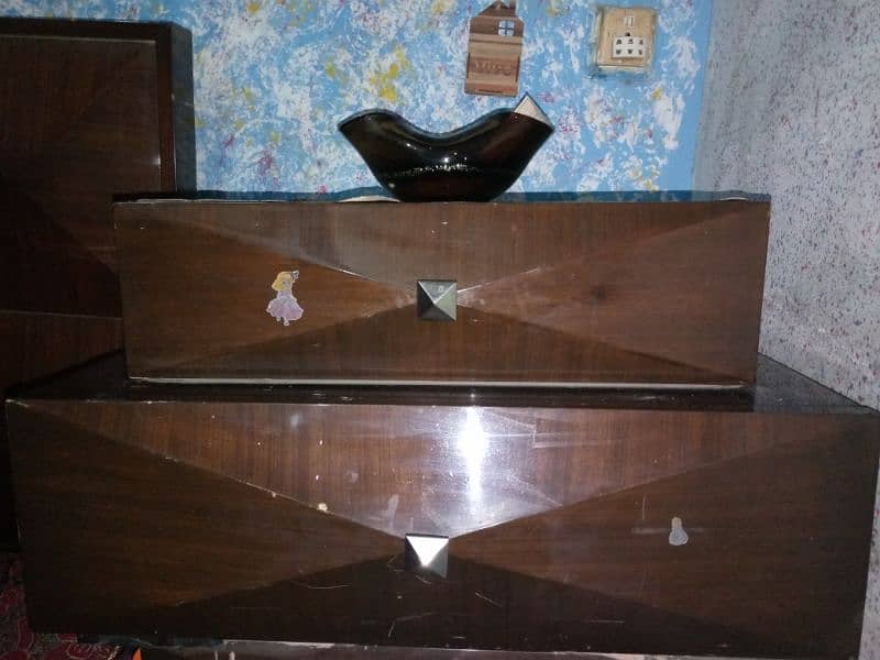 King Size Wooden Bed urgently for sale 1