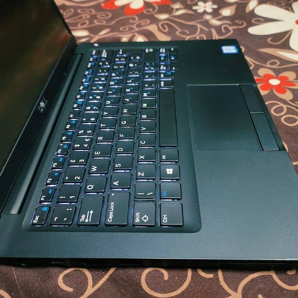 i5 8th Generation 4 Core 8 Threads Dell Laptop Dell ips Laptop fast 5