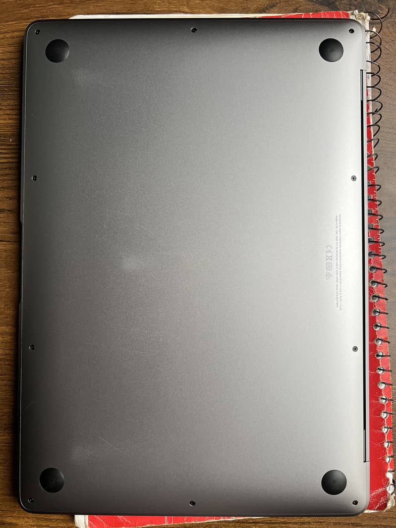 MacBook Air m1, 2020, 8GB RAM, 256Gb ssd 1