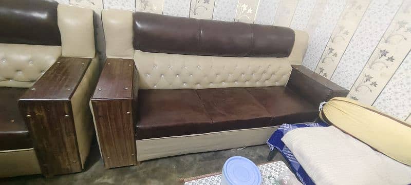 6 Seater Sofa Set for sale (Rexine) 1