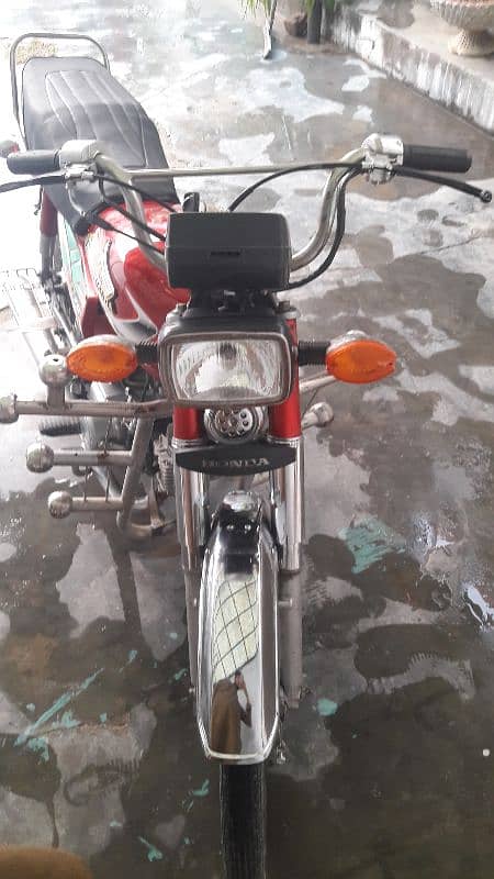 Honda CD 70 2005 model punjab number urgent sale 0