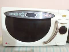 LG Microwave Oven