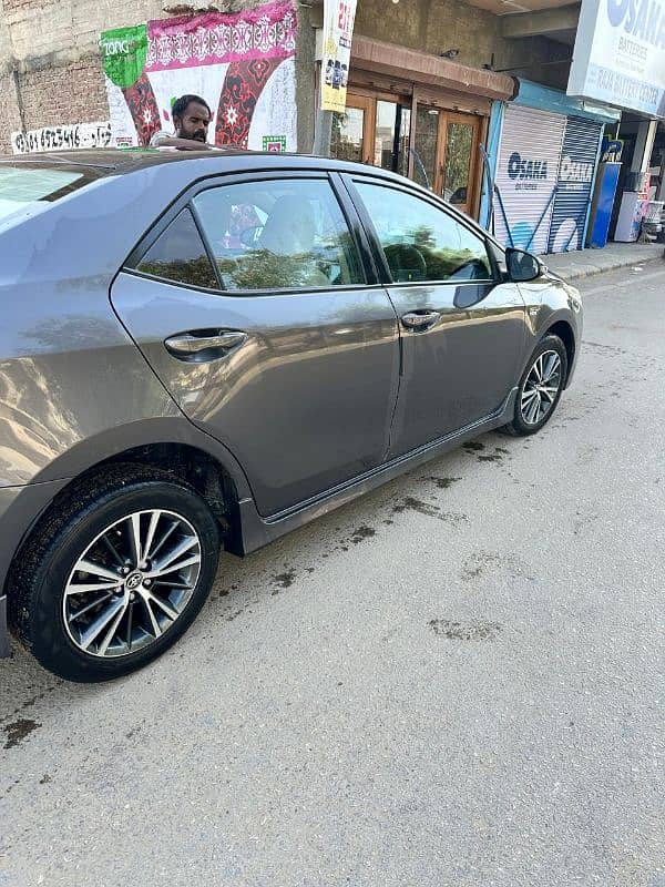 Toyota Corolla Altis 2019 1