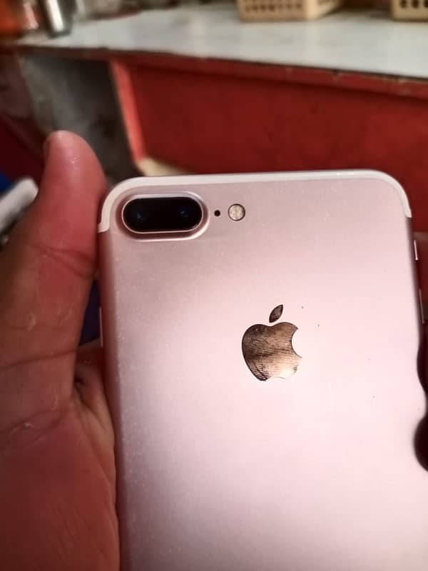 i phone 7 plus 5