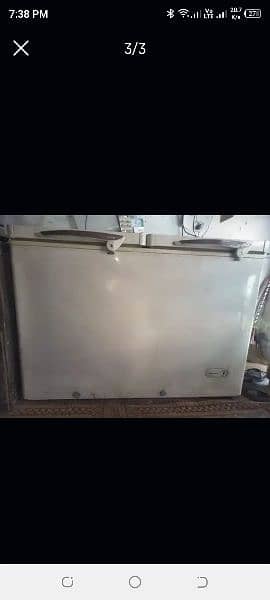 Dawlance double door refrigerator in very good condition 5