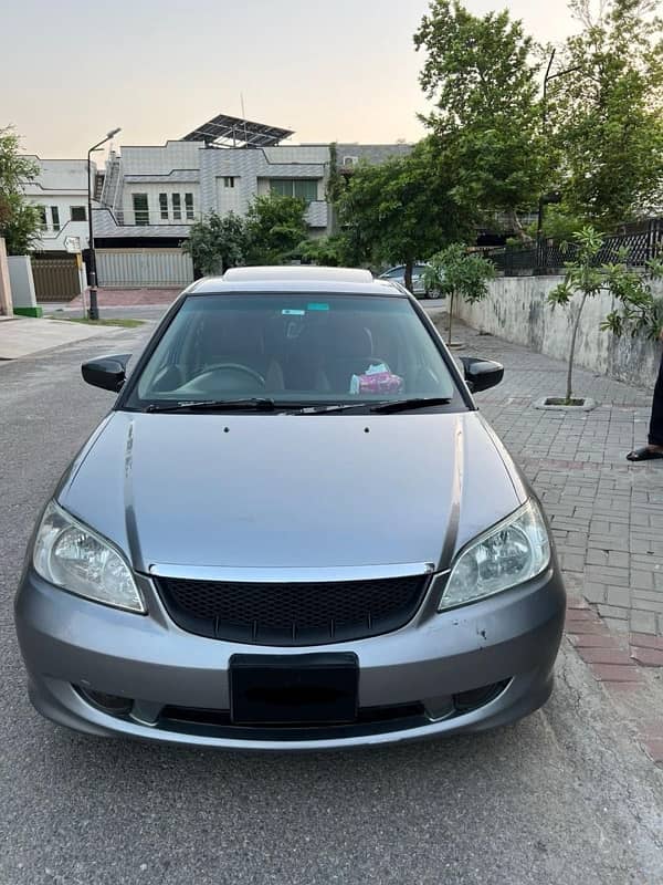 Honda Civic Oriel 2004 1