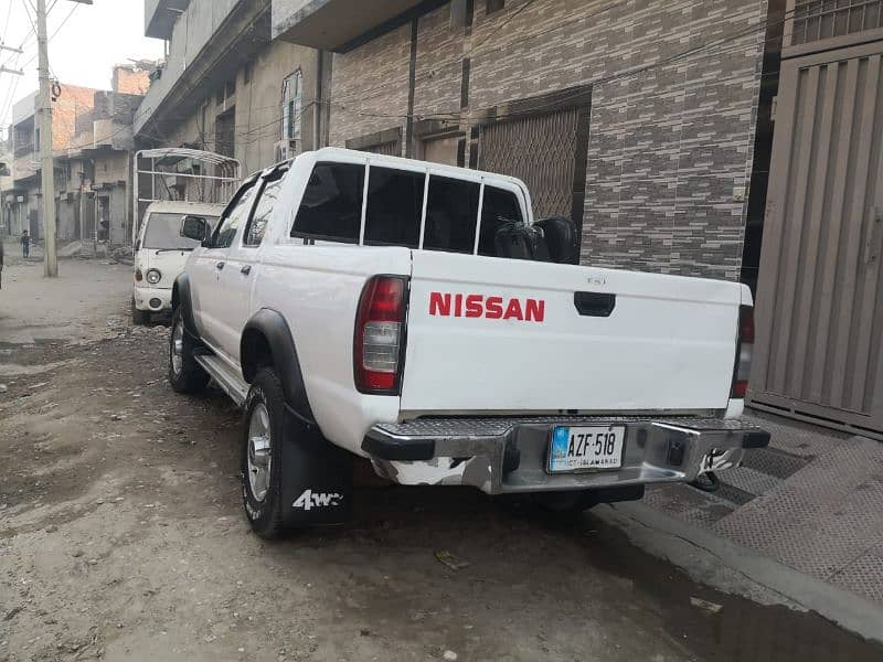 Nissan Navara 2001 2