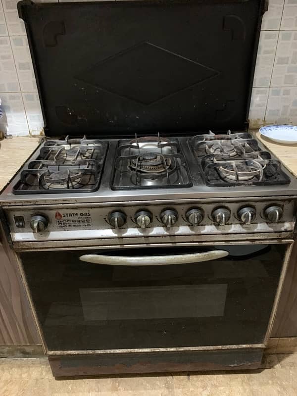 Oven for sale in usable condition 0