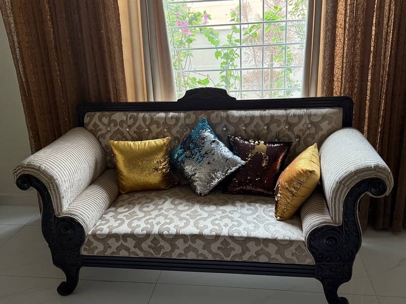 2seater sofa 0